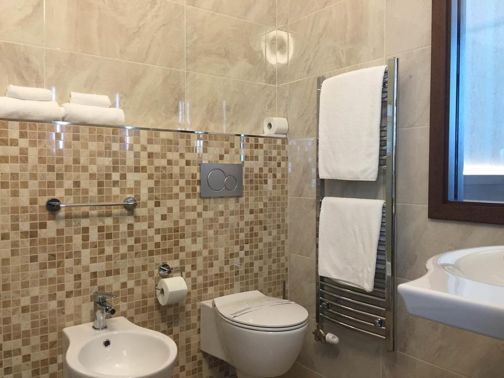 Hotel Samaria Šamorín المظهر الخارجي الصورة